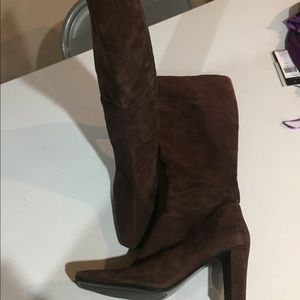 Bandolino Brown Suede boots